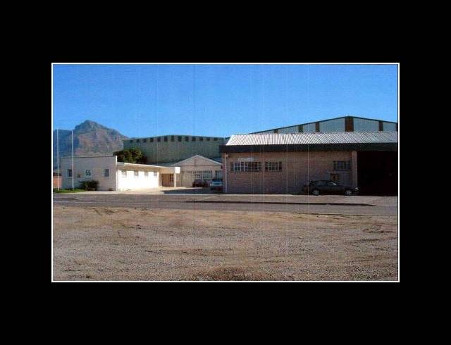 6,338M² FACTORY TO LET IN MAITLAND